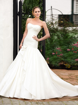 Essence wedding dress image