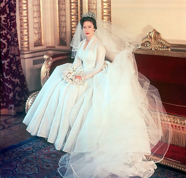 Princess Margaret wedding dress.jpg