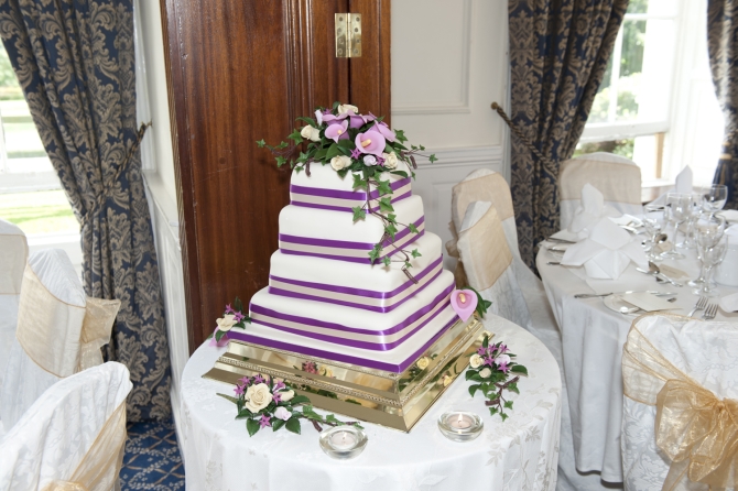purple white wedding cake