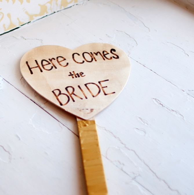 here comes the bride diy sign