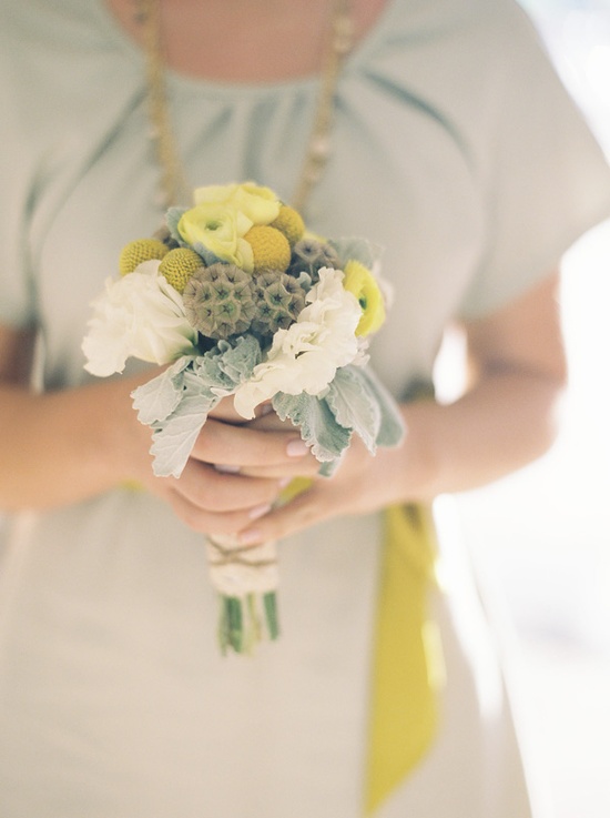 yellow wedding bouquet