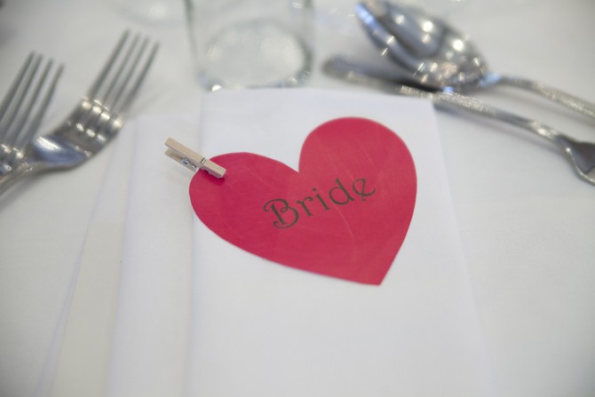 heart wedding decor place settings