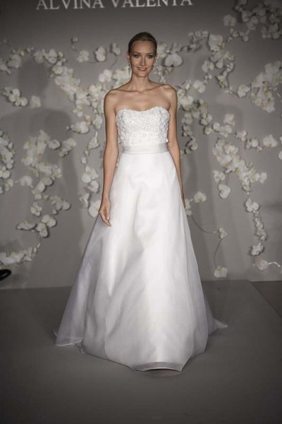 Alvina Valenta