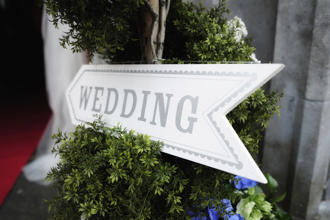 weddng sgn church