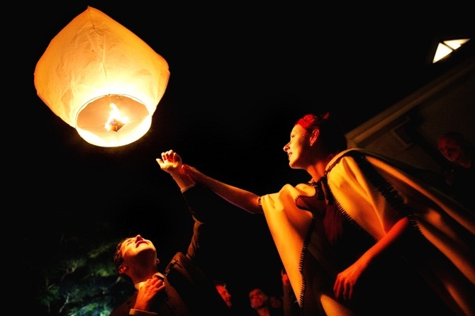 chinese lantern wedding