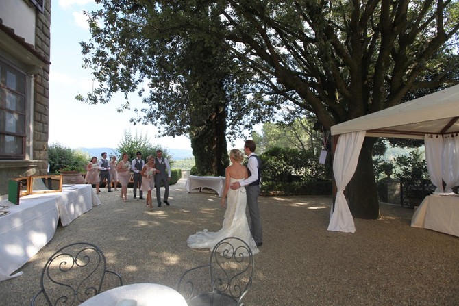 wedding ceremony marquee italy