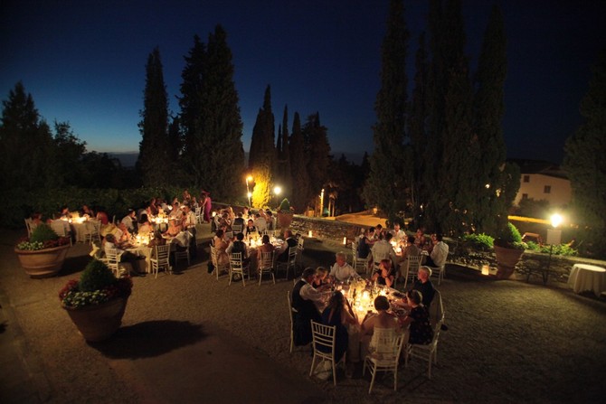 wedding reception evening outdoors italy