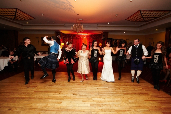 irish dancing at wedding